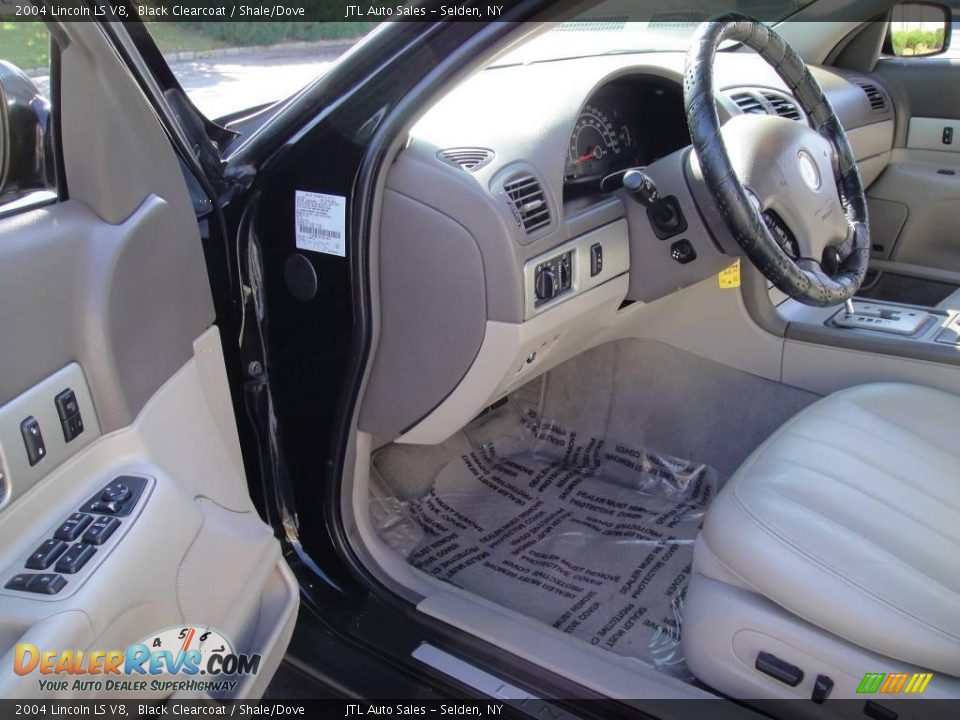 2004 Lincoln LS V8 Black Clearcoat / Shale/Dove Photo #12