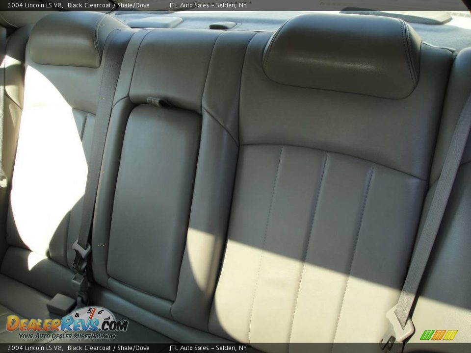 2004 Lincoln LS V8 Black Clearcoat / Shale/Dove Photo #14