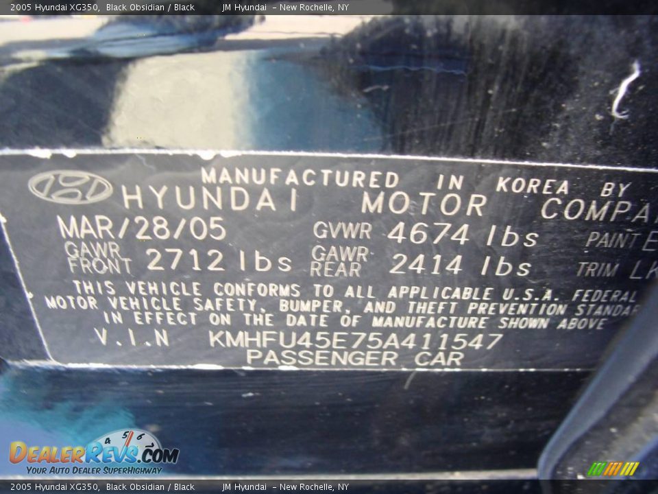 2005 Hyundai XG350 Black Obsidian / Black Photo #25