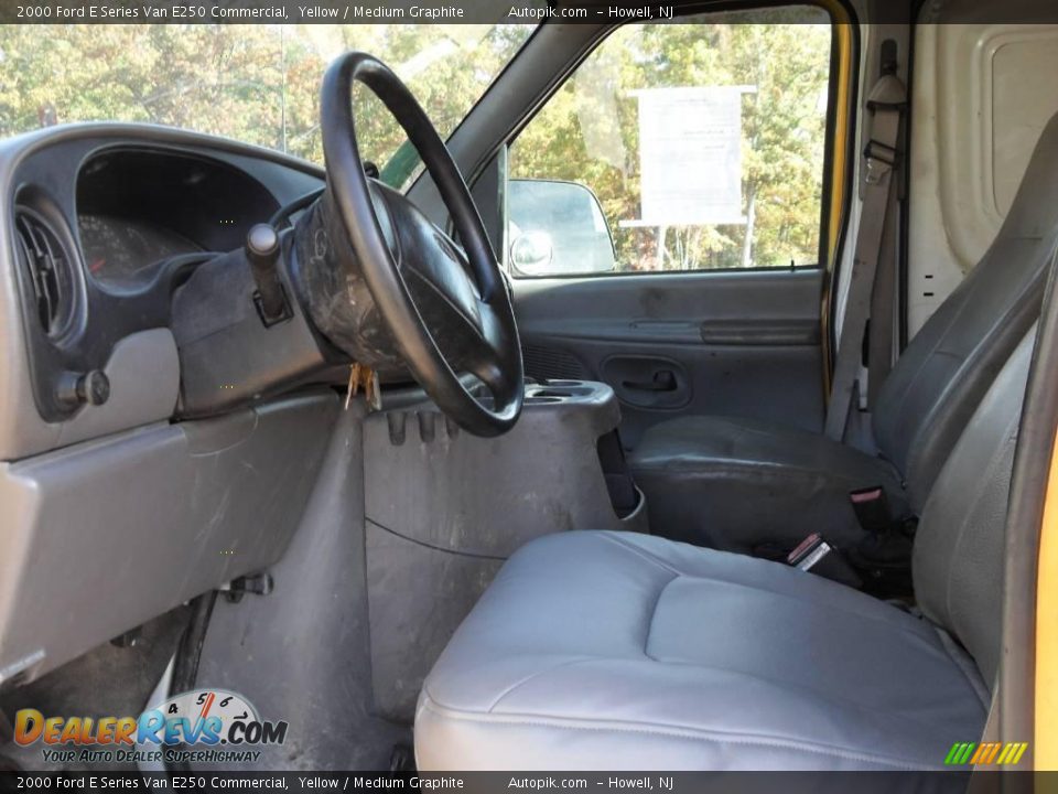 2000 Ford E Series Van E250 Commercial Yellow / Medium Graphite Photo #9
