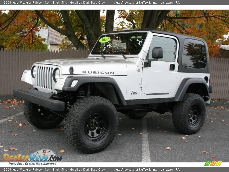 2004 Jeep Wrangler Rubicon 4x4 Bright Silver Metallic / Dark Slate Gray Photo #2
