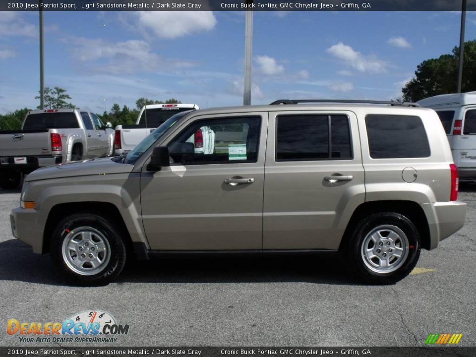2010 Jeep Patriot Sport Light Sandstone Metallic / Dark Slate Gray Photo #5