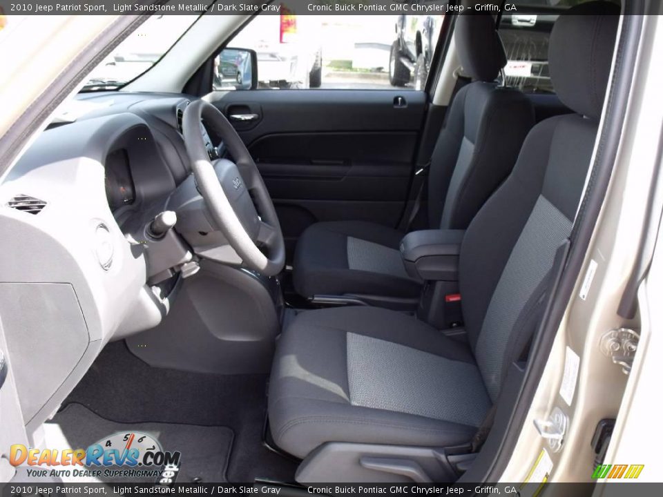 2010 Jeep Patriot Sport Light Sandstone Metallic / Dark Slate Gray Photo #11