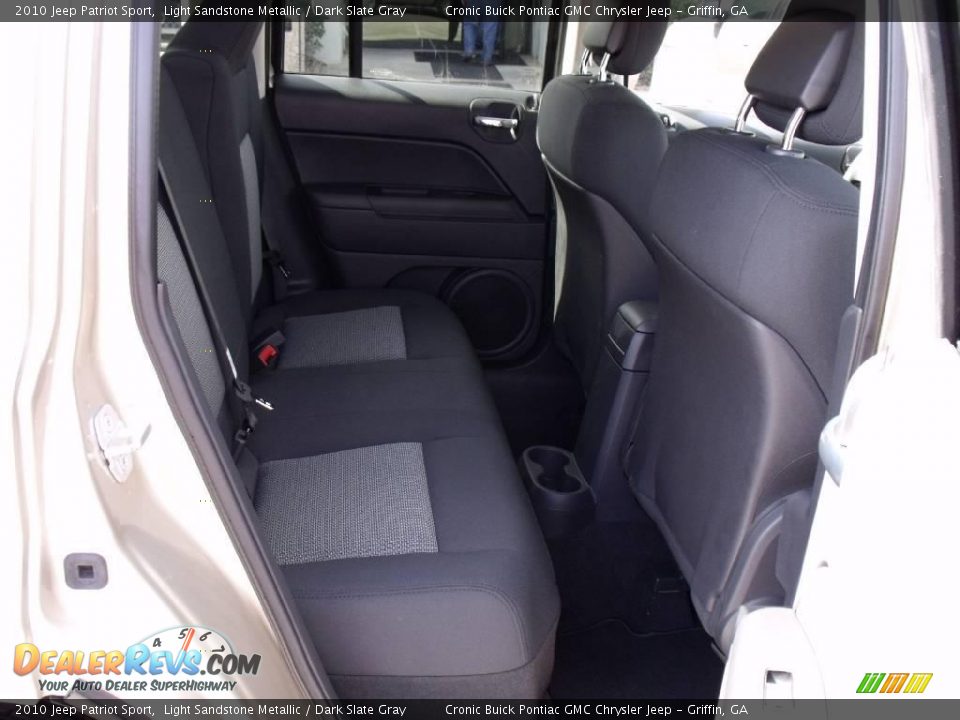 2010 Jeep Patriot Sport Light Sandstone Metallic / Dark Slate Gray Photo #14