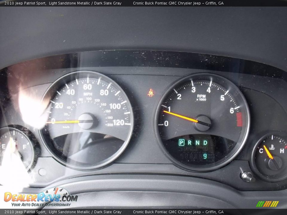 2010 Jeep Patriot Sport Light Sandstone Metallic / Dark Slate Gray Photo #18