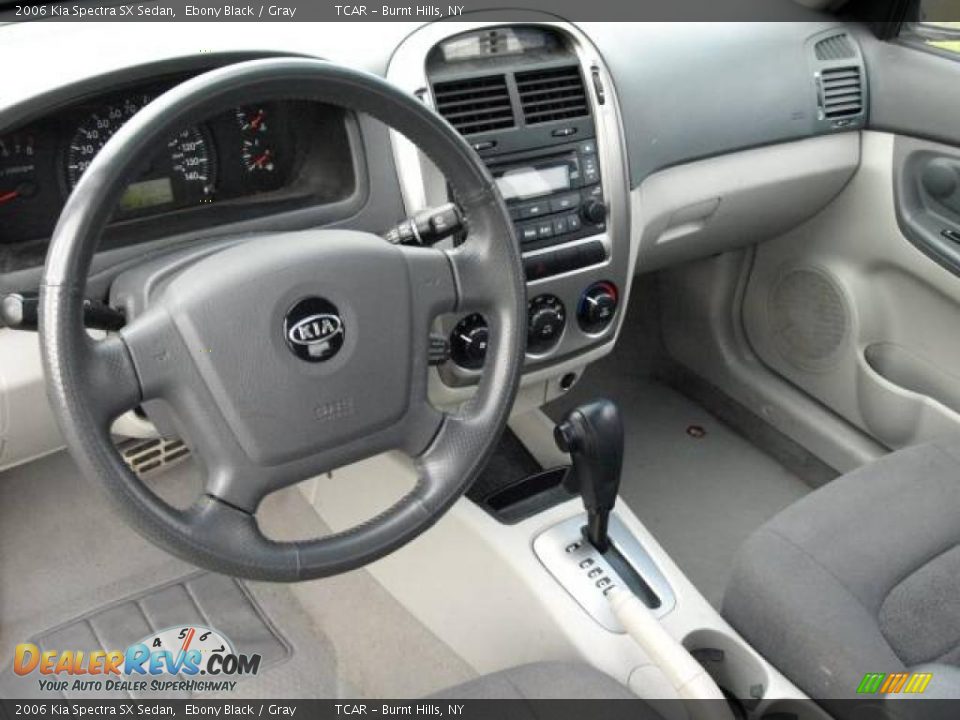 2006 Kia Spectra SX Sedan Ebony Black / Gray Photo #8