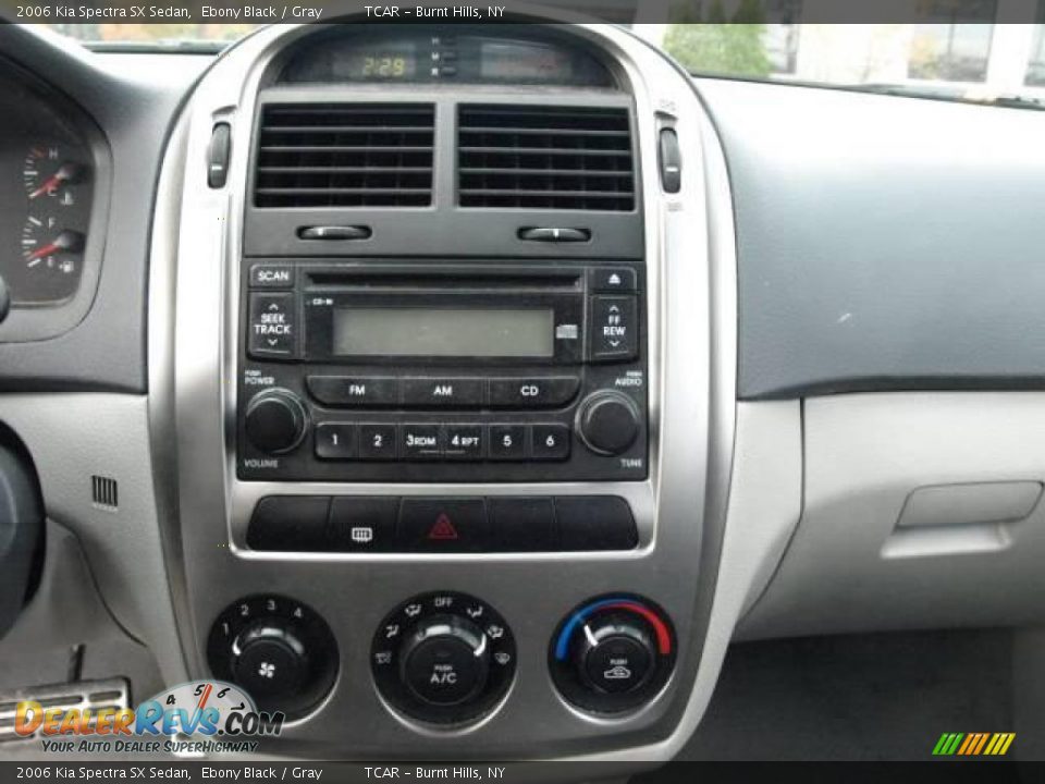 2006 Kia Spectra SX Sedan Ebony Black / Gray Photo #12