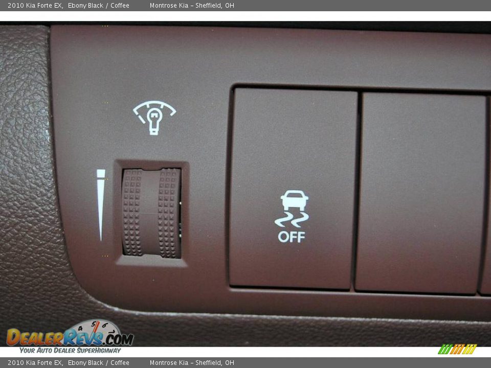 2010 Kia Forte EX Ebony Black / Coffee Photo #29