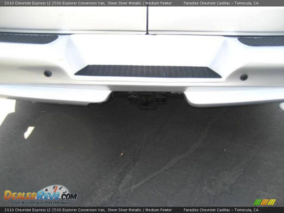 2010 Chevrolet Express LS 2500 Explorer Conversion Van Sheer Silver Metallic / Medium Pewter Photo #10