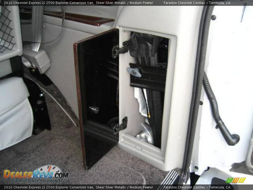 2010 Chevrolet Express LS 2500 Explorer Conversion Van Sheer Silver Metallic / Medium Pewter Photo #14