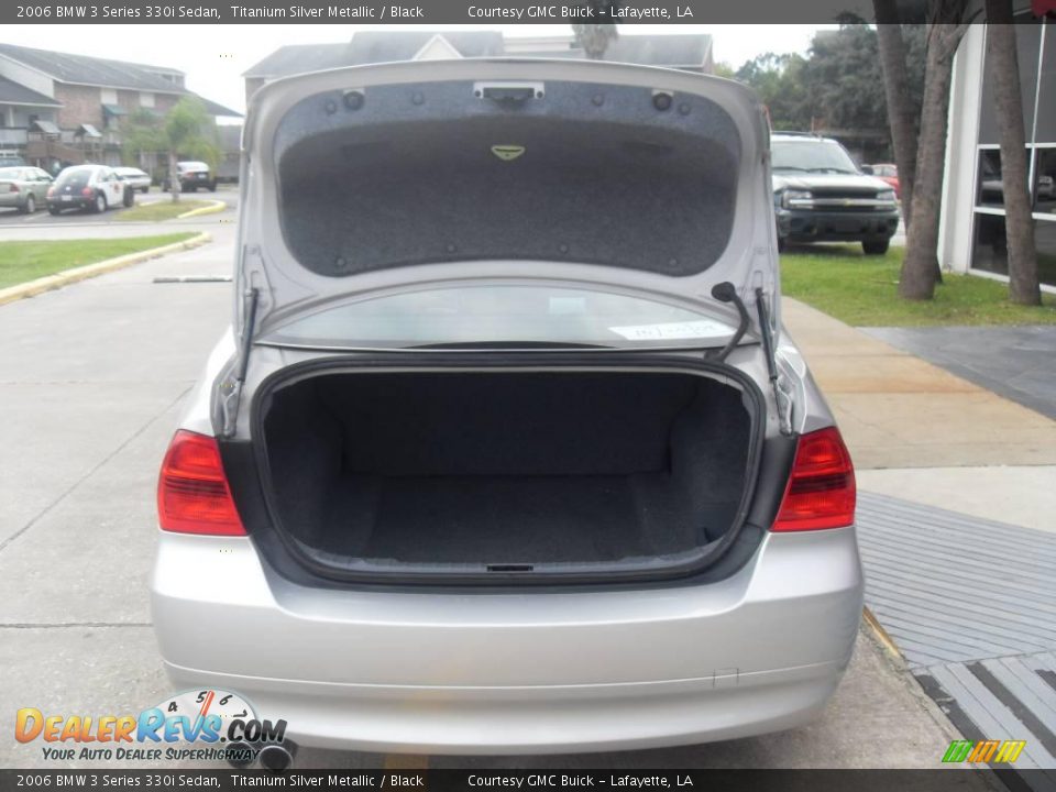2006 BMW 3 Series 330i Sedan Titanium Silver Metallic / Black Photo #4