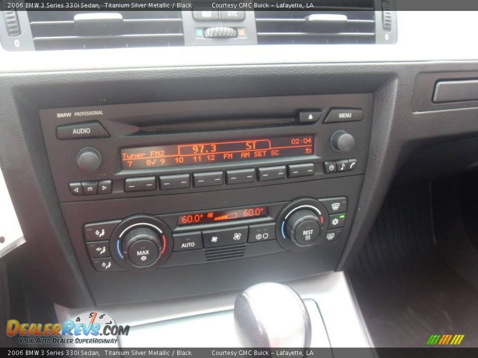 2006 BMW 3 Series 330i Sedan Titanium Silver Metallic / Black Photo #17