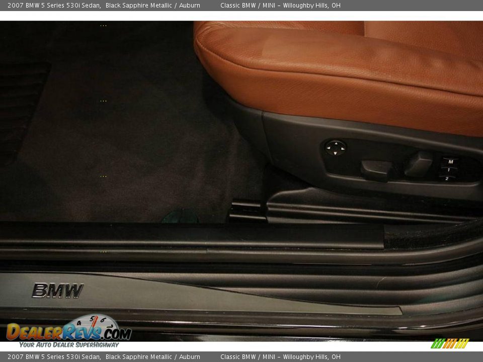 2007 BMW 5 Series 530i Sedan Black Sapphire Metallic / Auburn Photo #10