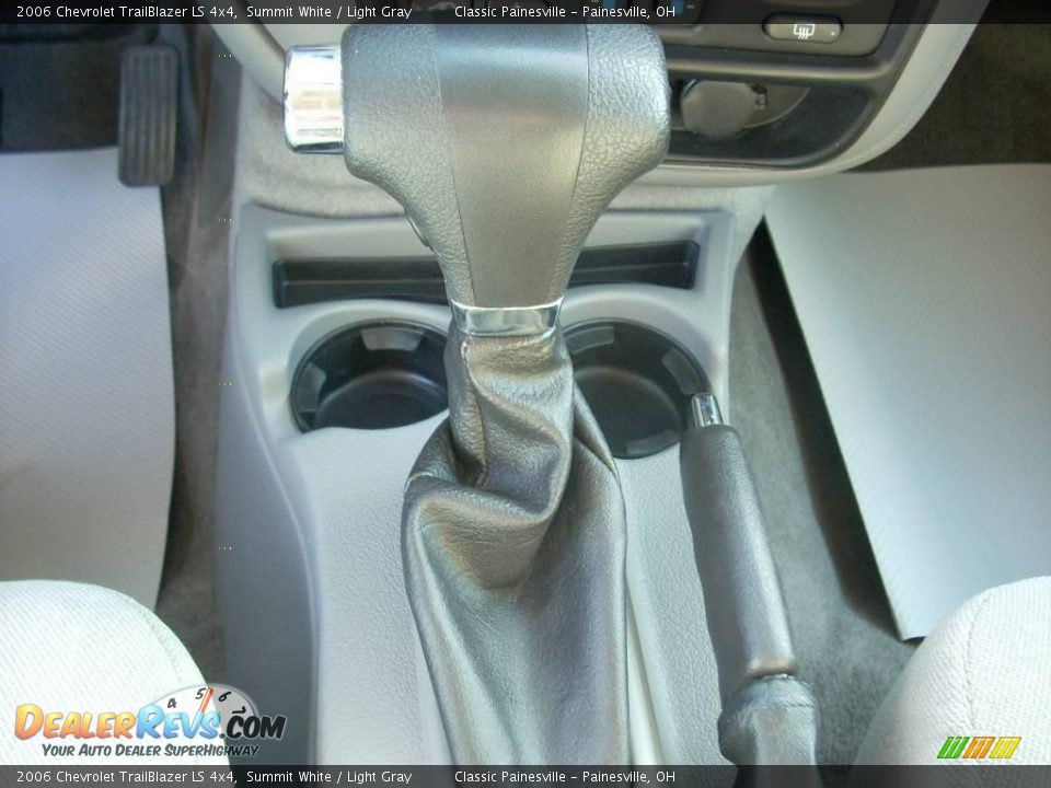 2006 Chevrolet TrailBlazer LS 4x4 Summit White / Light Gray Photo #13