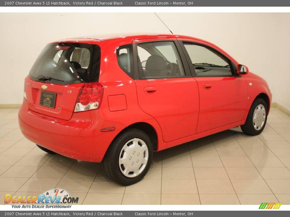 2007 Chevrolet Aveo 5 LS Hatchback Victory Red / Charcoal Black Photo #7