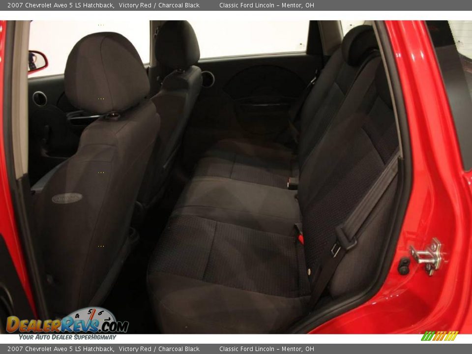2007 Chevrolet Aveo 5 LS Hatchback Victory Red / Charcoal Black Photo #16