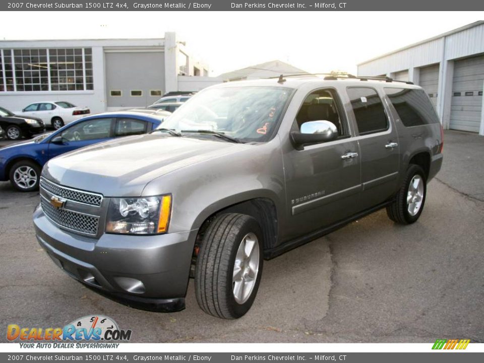 2007 Chevrolet Suburban 1500 LTZ 4x4 Graystone Metallic / Ebony Photo #1