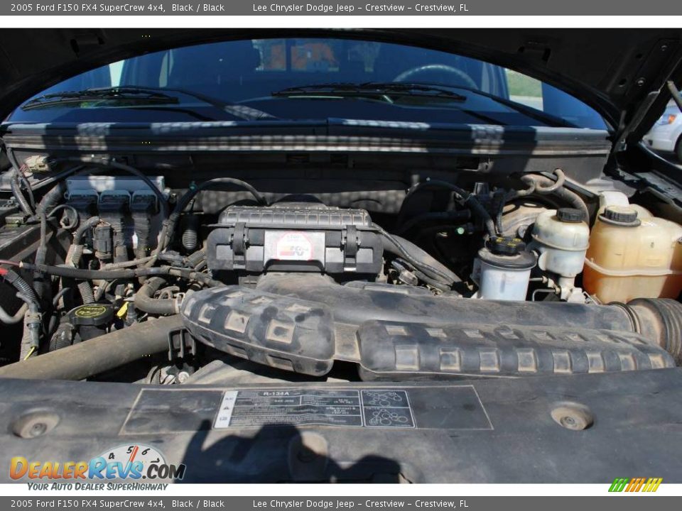 2005 Ford F150 FX4 SuperCrew 4x4 Black / Black Photo #27