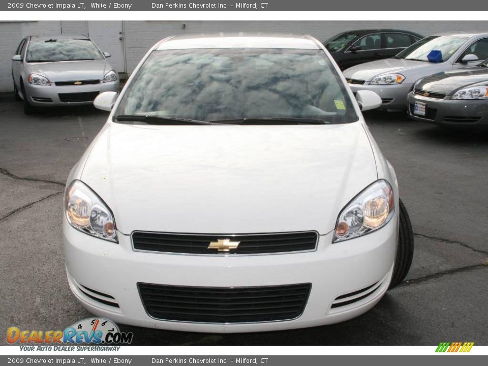 2009 Chevrolet Impala LT White / Ebony Photo #2