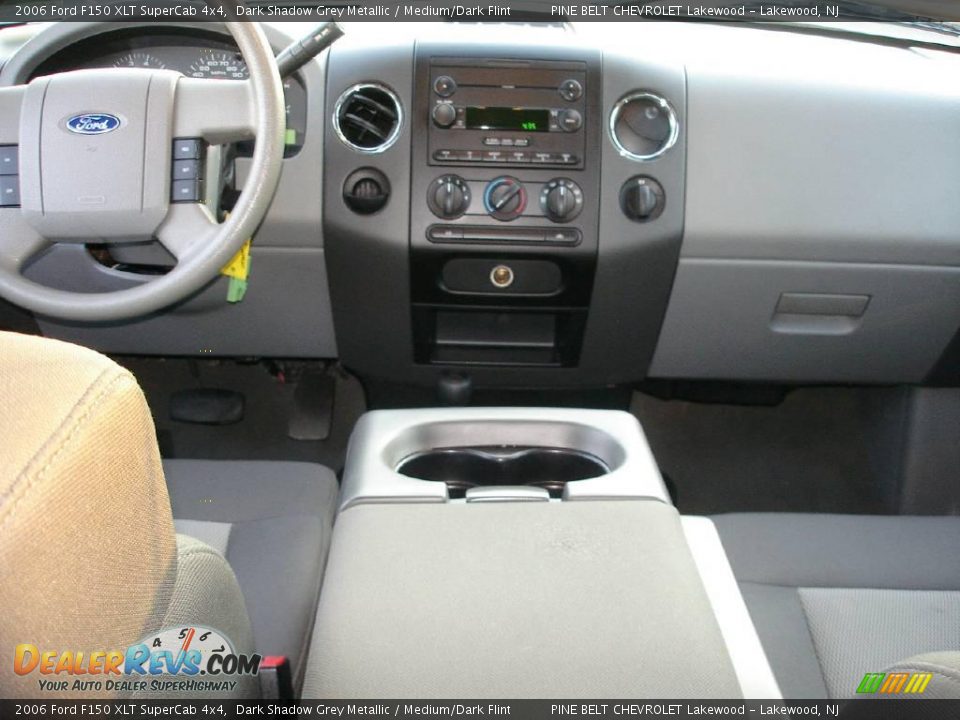 2006 Ford F150 XLT SuperCab 4x4 Dark Shadow Grey Metallic / Medium/Dark Flint Photo #12