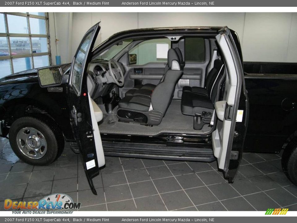 2007 Ford F150 XLT SuperCab 4x4 Black / Medium Flint Photo #21
