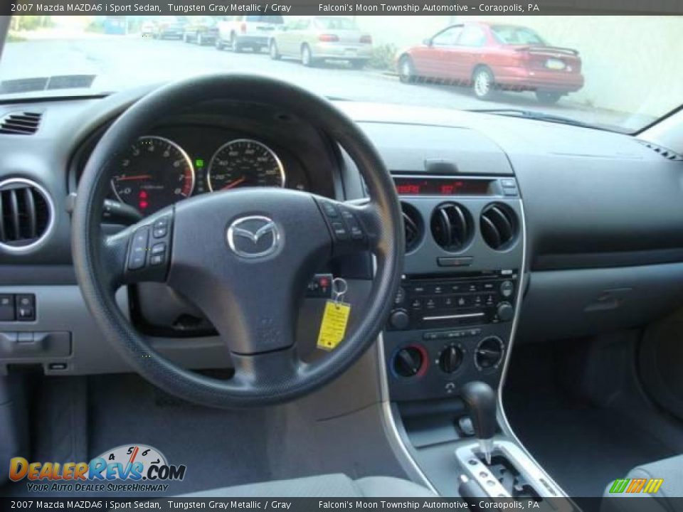 2007 Mazda MAZDA6 i Sport Sedan Tungsten Gray Metallic / Gray Photo #10