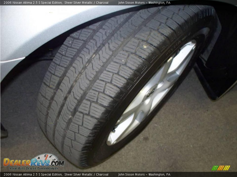 2006 Nissan Altima 2.5 S Special Edition Sheer Silver Metallic / Charcoal Photo #11