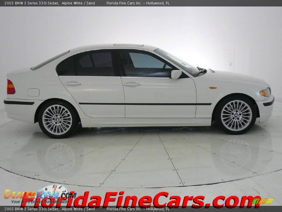 2003 BMW 3 Series 330i Sedan Alpine White / Sand Photo #4