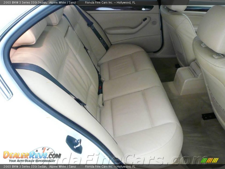 2003 BMW 3 Series 330i Sedan Alpine White / Sand Photo #14