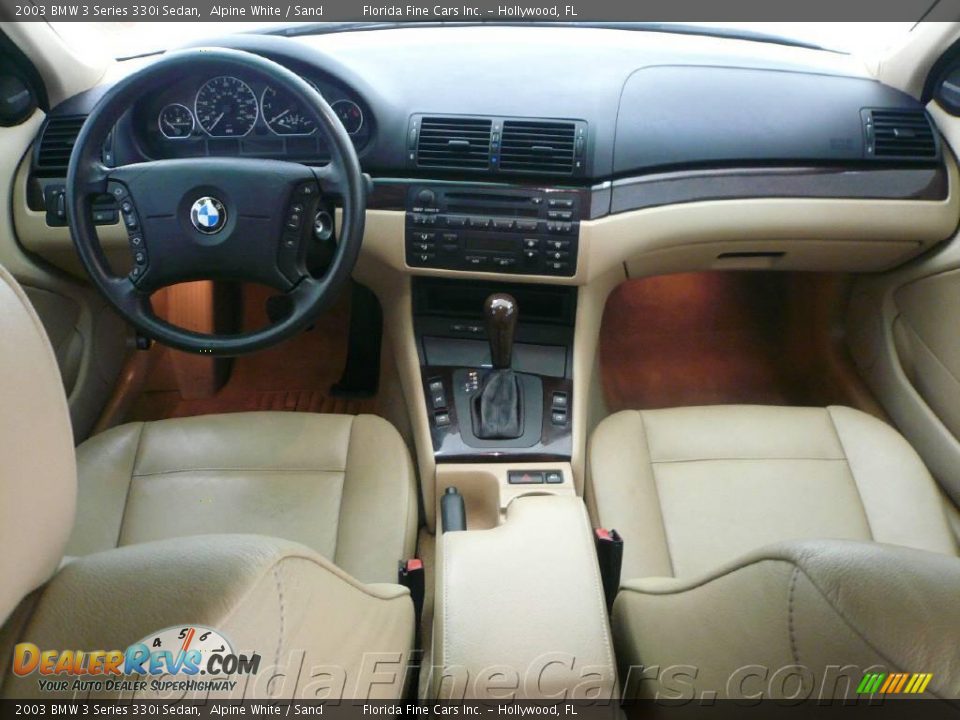 2003 BMW 3 Series 330i Sedan Alpine White / Sand Photo #16