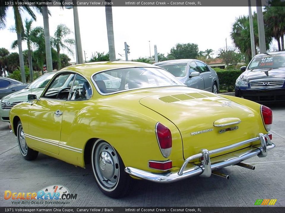 1971 Volkswagen Karmann Ghia Coupe Canary Yellow / Black Photo #6