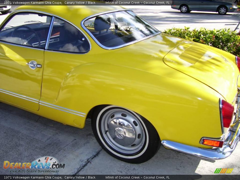 1971 Volkswagen Karmann Ghia Coupe Canary Yellow / Black Photo #14
