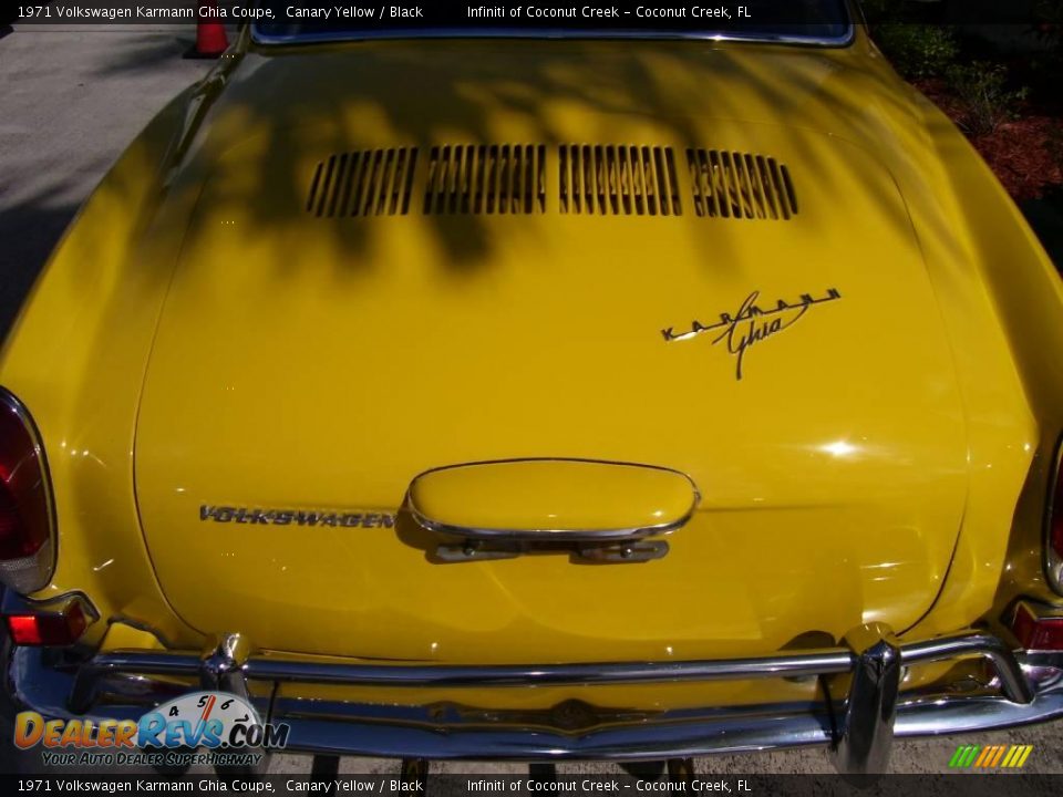 1971 Volkswagen Karmann Ghia Coupe Canary Yellow / Black Photo #15