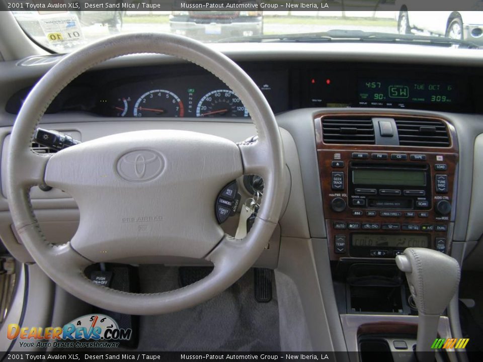 2001 Toyota Avalon XLS Desert Sand Mica / Taupe Photo #11