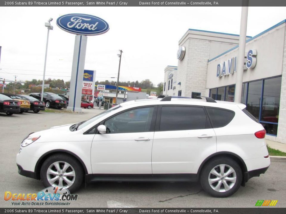 2006 Subaru B9 Tribeca Limited 5 Passenger Satin White Pearl / Gray Photo #2