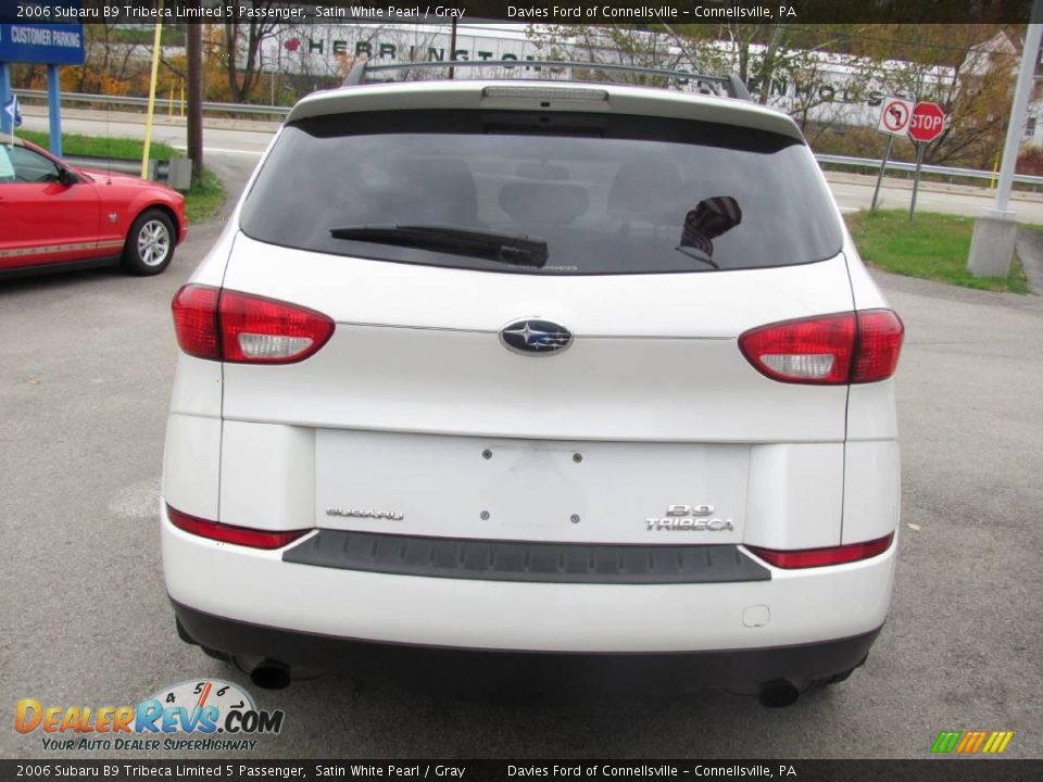 2006 Subaru B9 Tribeca Limited 5 Passenger Satin White Pearl / Gray Photo #6