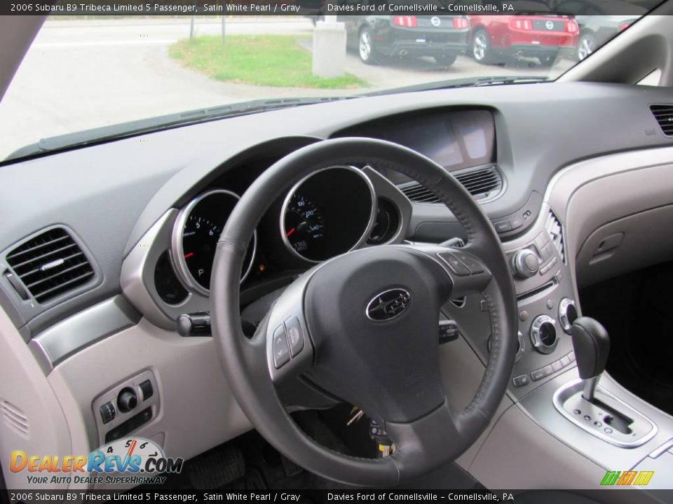2006 Subaru B9 Tribeca Limited 5 Passenger Satin White Pearl / Gray Photo #8
