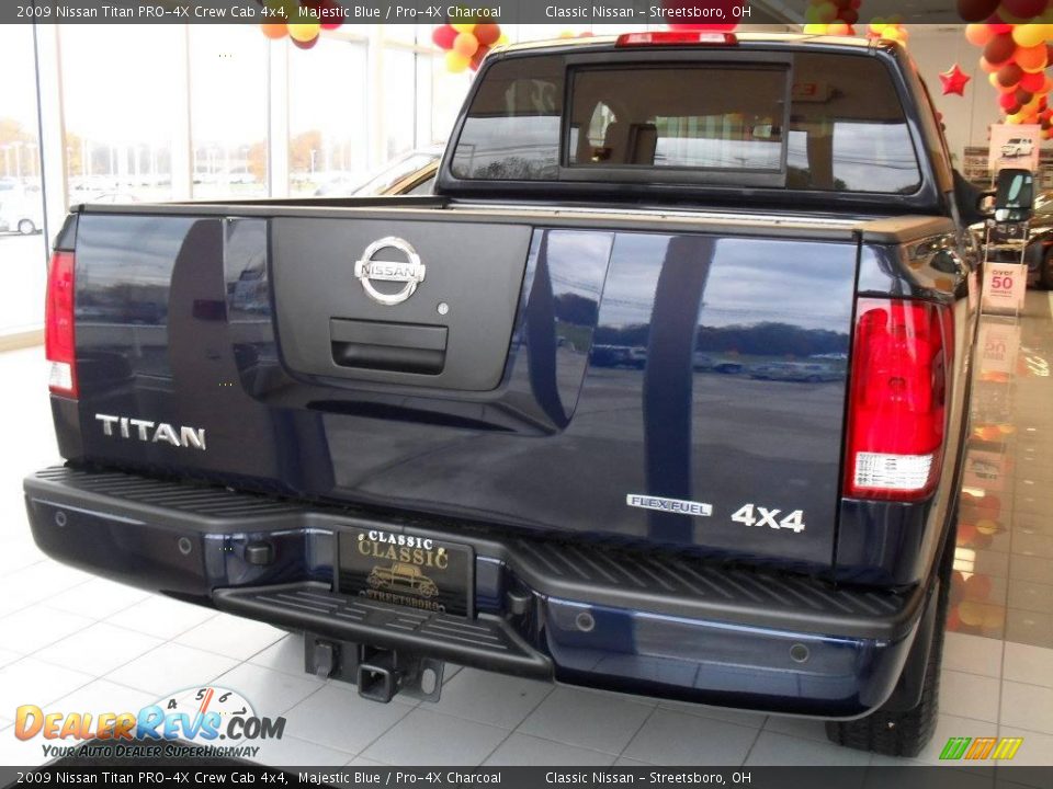 2009 Nissan Titan PRO-4X Crew Cab 4x4 Majestic Blue / Pro-4X Charcoal Photo #6