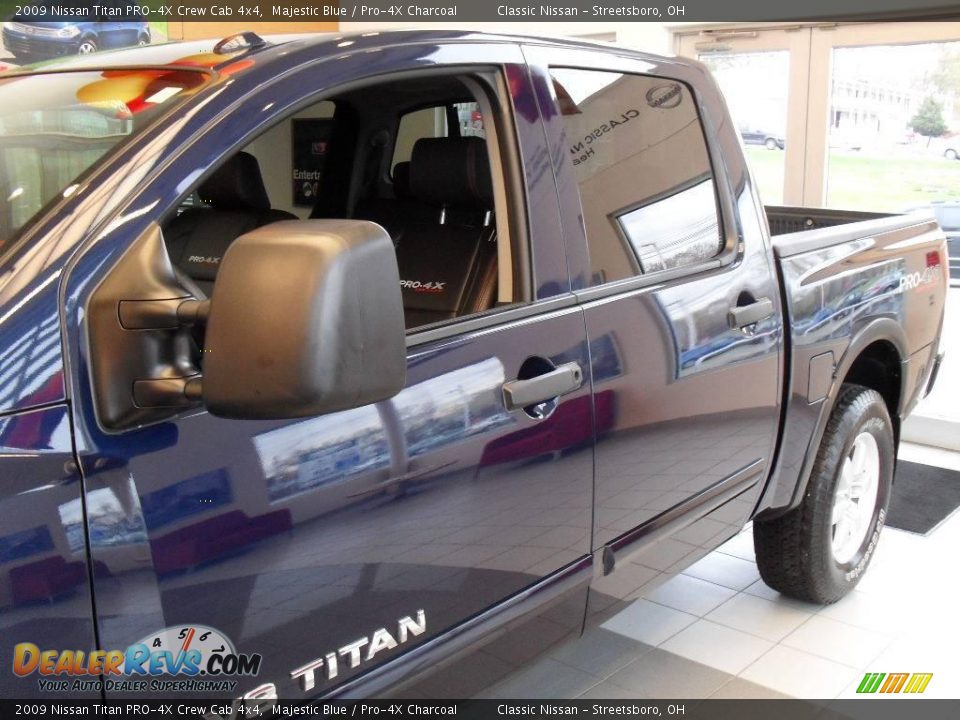 2009 Nissan Titan PRO-4X Crew Cab 4x4 Majestic Blue / Pro-4X Charcoal Photo #8