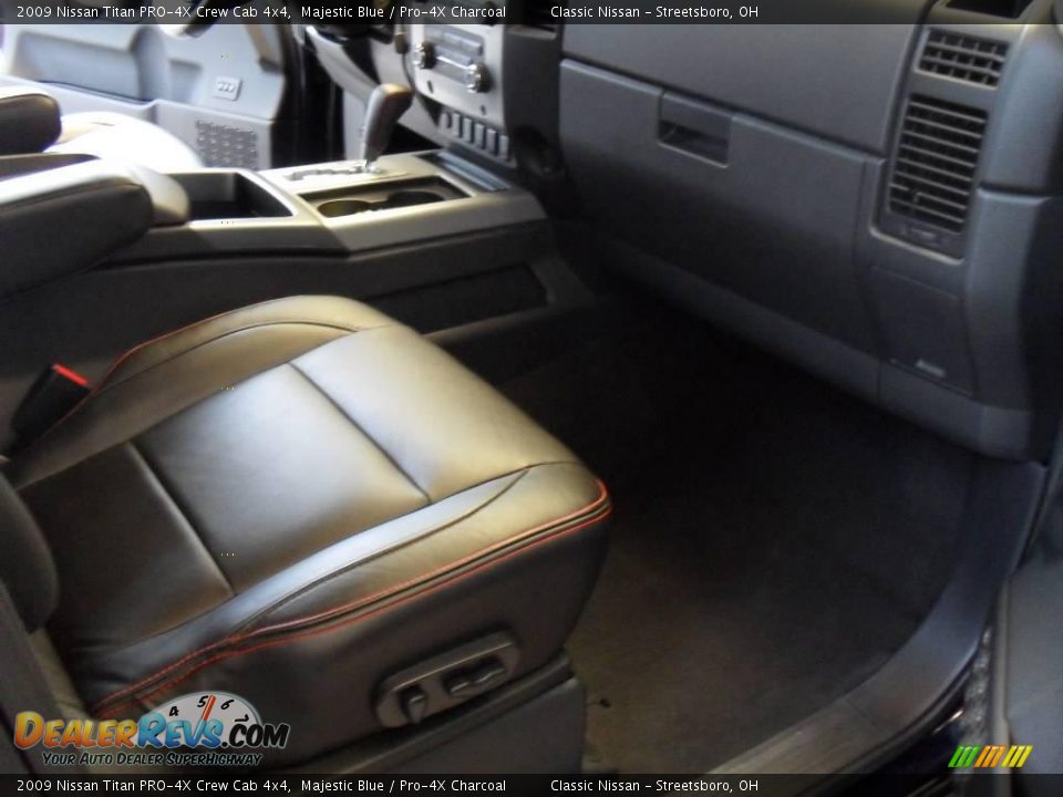 2009 Nissan Titan PRO-4X Crew Cab 4x4 Majestic Blue / Pro-4X Charcoal Photo #16