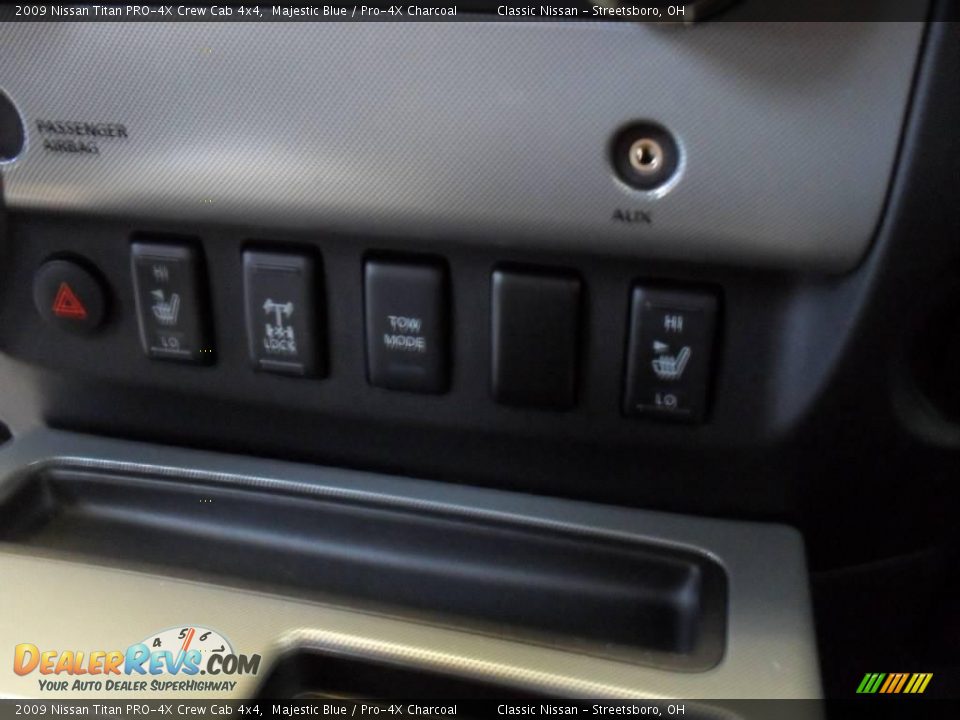 2009 Nissan Titan PRO-4X Crew Cab 4x4 Majestic Blue / Pro-4X Charcoal Photo #29