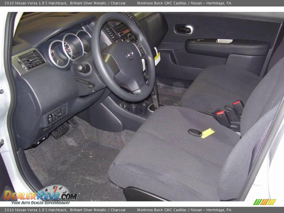 2010 Nissan Versa 1.8 S Hatchback Brilliant Silver Metallic / Charcoal Photo #10