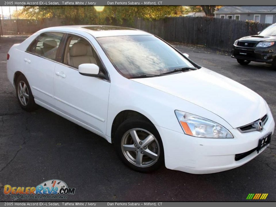 2005 Honda Accord EX-L Sedan Taffeta White / Ivory Photo #3