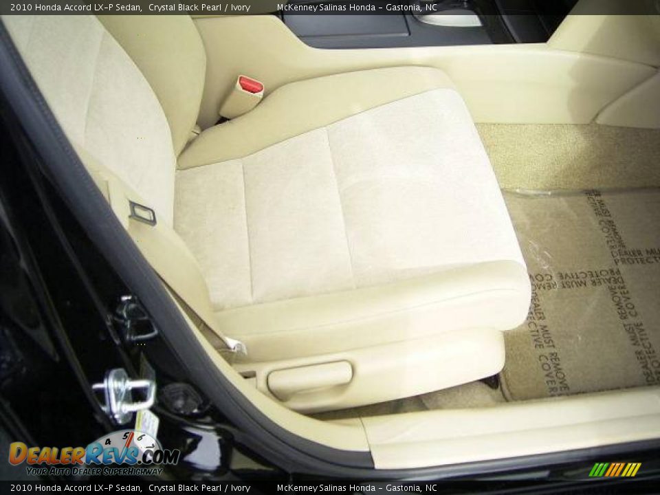 2010 Honda Accord LX-P Sedan Crystal Black Pearl / Ivory Photo #14