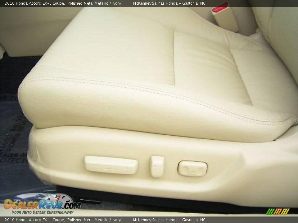 2010 Honda Accord EX-L Coupe Polished Metal Metallic / Ivory Photo #7