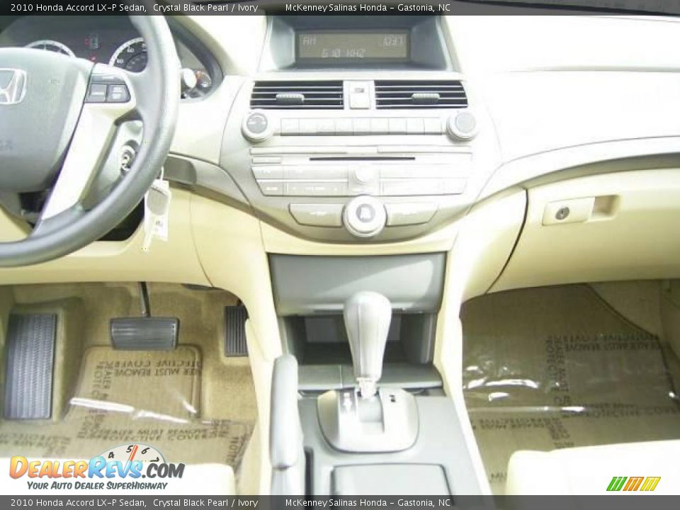 2010 Honda Accord LX-P Sedan Crystal Black Pearl / Ivory Photo #22