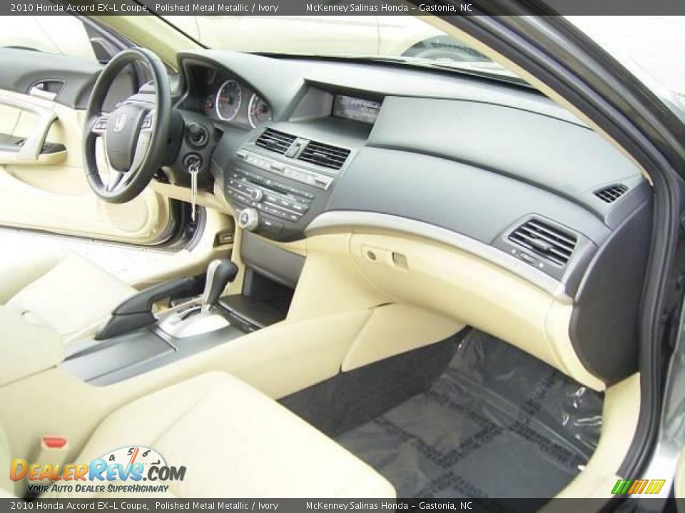 2010 Honda Accord EX-L Coupe Polished Metal Metallic / Ivory Photo #13
