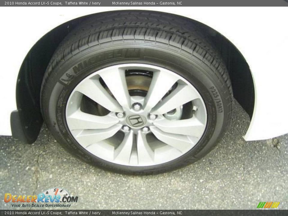 2010 Honda Accord LX-S Coupe Taffeta White / Ivory Photo #18