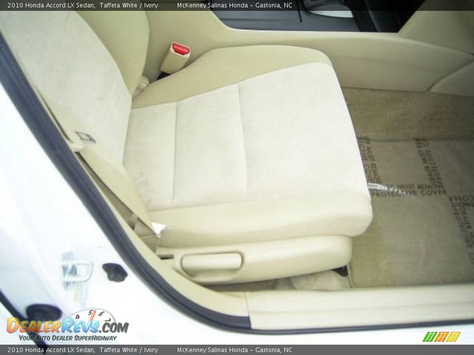 2010 Honda Accord LX Sedan Taffeta White / Ivory Photo #14
