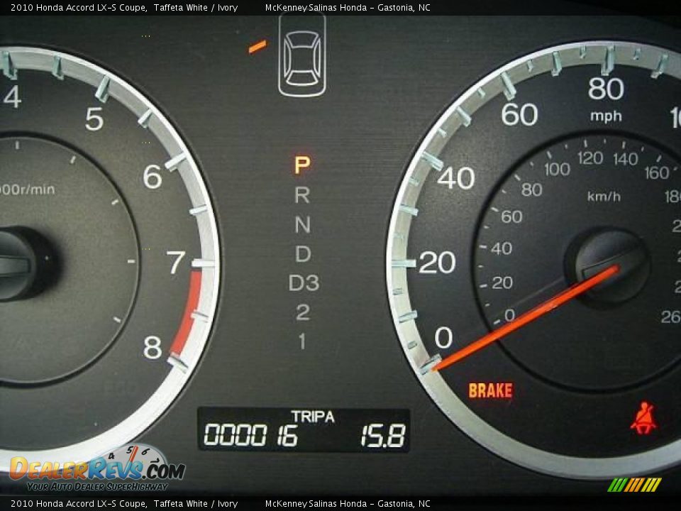 2010 Honda Accord LX-S Coupe Taffeta White / Ivory Photo #26